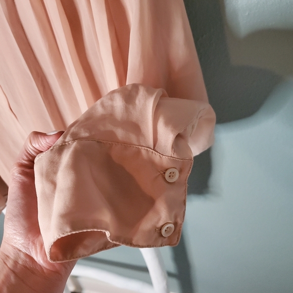 Bcbgeneration Sheer long sleeve blouse Large - Picture 6 of 11